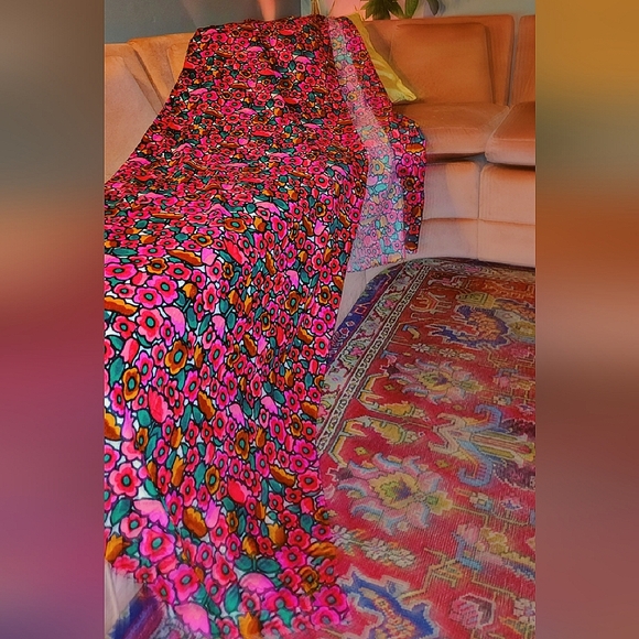 1960s Mod Flower Power printed cotton Velveteen fabric. 4.25yards. Neon. Soft. - Picture 2 of 2